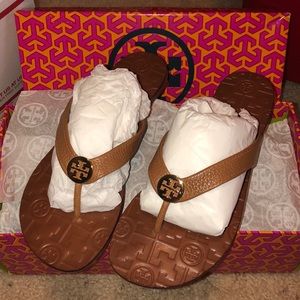 Tory Burch Thora Tumbled Leather/Metal Logo